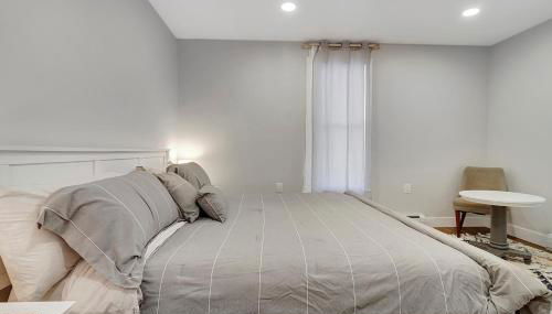 Spacious Central 4BR, Ski & Bike - Foto 5