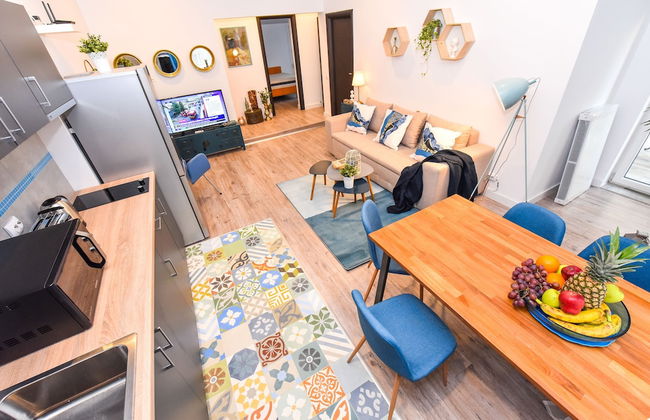 Parliament & River View Apartments - Photo 71