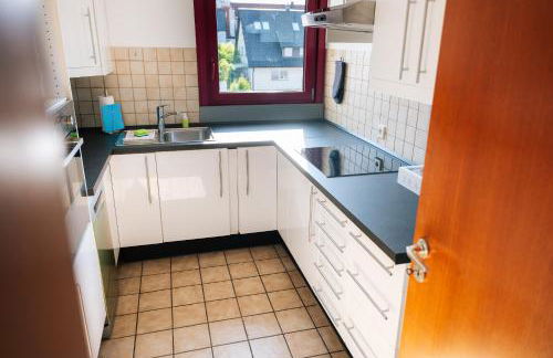 Maisonette-Wohnung Airport Messe Stuttgart - Balkon - Parkplatz - Foto 47