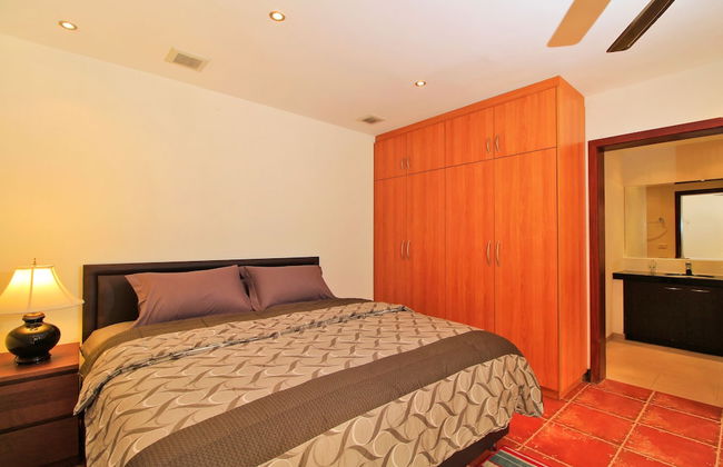 Pattaya Sunset Villa 4 Bedroom Sleeps 8 - Foto 13