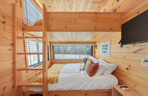 Luxury Waterfront Cabin 8 - Foto 7