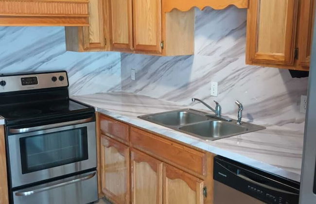 McAllen Majesty 4BR w Pool and Comfort - Foto 23