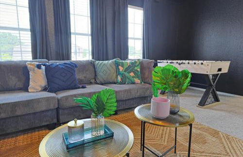 Colonial Style Retreat ft Pool Cinema jacuzzi - Foto 22