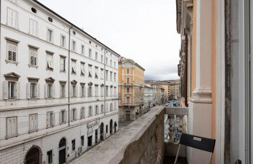 Jonathan Luxury Apartment Trieste Station - Foto 36