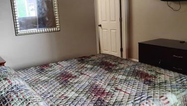 Gated 1 King BR 2 Bath Apt with Full Kitchen 126 - Foto 5