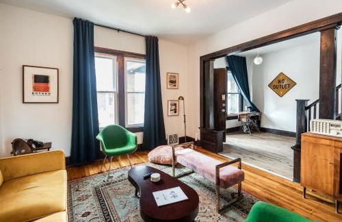 Luxe Mid-Century Styled Townhouse #3631 - Foto 22