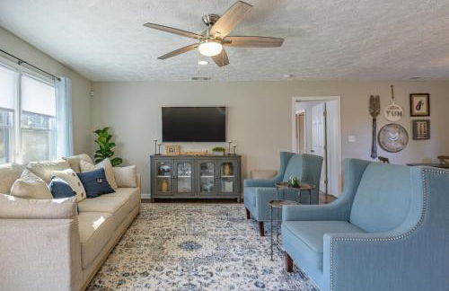 Ranch Style Home & Plenty Of BKYD Space Near KSU - Foto 9