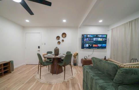 Cozy DT DFW Free Parking Pool Medical Dist - Foto 12