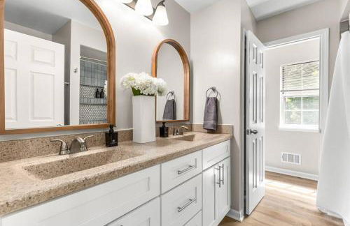 Modern 3BR 2BA Family Home in Commerce Township - Foto 2