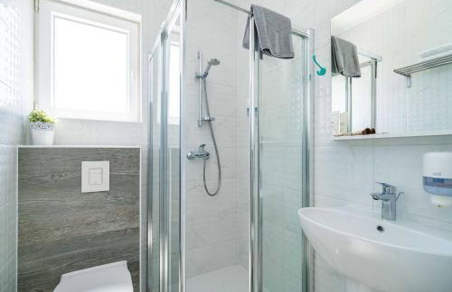 Apartments Villa Lukas - ''No 11'' Gallery Studio Apartment with Balcony and Sea View - Foto 14