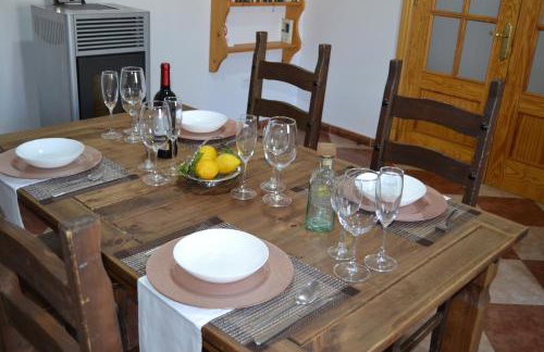 Dos casas rurales en Despeñaperros, La Reconquista y Nuevas Poblaciones - Foto 51