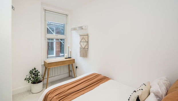 Elegant 2 Bedroom Apartment in Fulham - Foto 3, Habitación