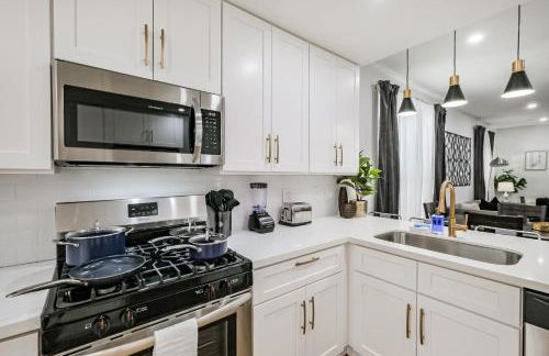 Paschall Heights Home Sleeps 6 King Suite - Foto 21