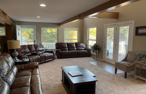 5 Bedroom on Lake of the Ozarks - Foto 34