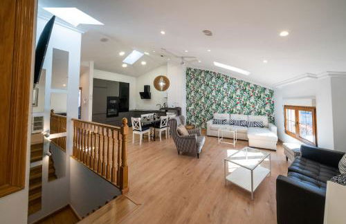 ATICO CAPRICHOS ARANDA - Photo 1