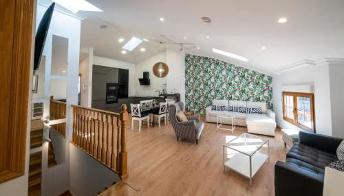 ATICO CAPRICHOS ARANDA - Photo 1