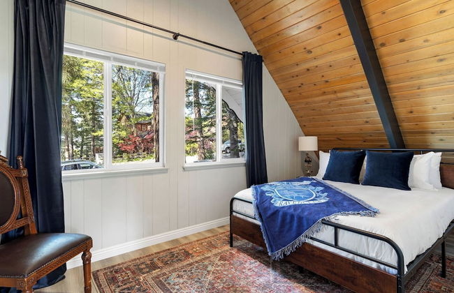 The Matterhorn Manor by Avantstay Harry Potter Inspired A-frame Home w/ Hot Tub & Views - Foto 27