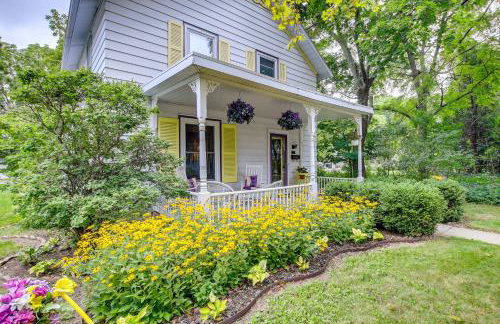 Historic Home with Sunroom - 5 Mi to Lambeau Field! - Foto 26