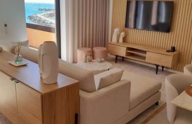 Beachfront Apartment - Foto 1