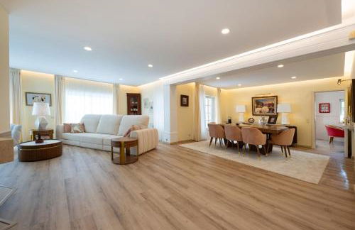 Villa Manuelina - Villa luxuosa com piscina aquecida by DolceStay - Foto 5