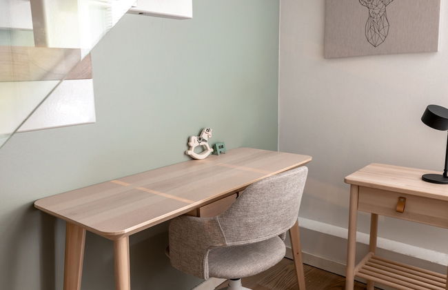 2ndhomes Unique 2-Story Home with Spa - Foto 7