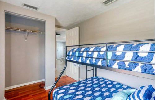 Summer Sands Lodge Unit 4 -2BR - Photo 5