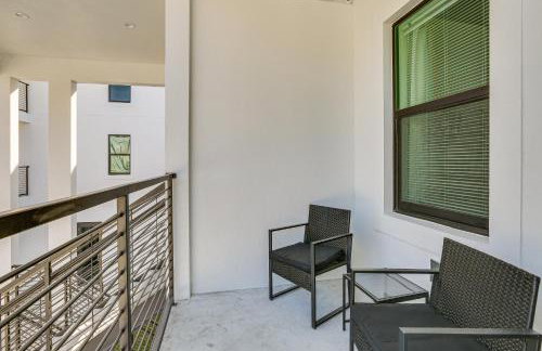 Walkable Downtown LaBelle Apt w/ Private Balcony! - Photo 20