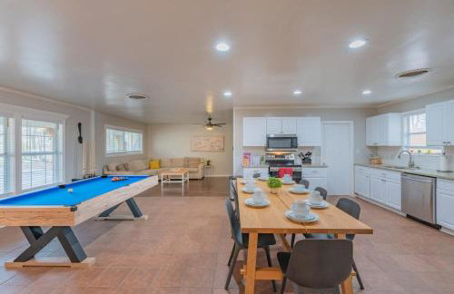 Texas Vacation Home, Game Room & POOL by Sixflags - Foto 7