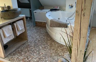 Wellness Suiten mit Whirlpool am Stadtrand von Essen - Foto 58