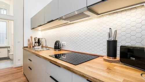 Neues Design-Apartment in Friedrichshain - Foto 5, stove, dishwasher, toaster