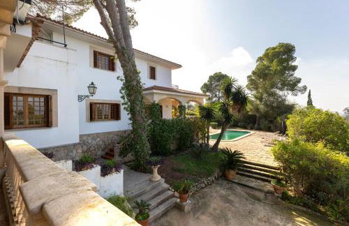 Villa Rosa, espaciosa casa con piscina - Foto 4