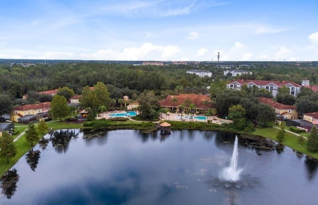 Amazing Townhouse Close To Disney 2 Bed 2.5 Bath 2 Bedroom Townhouse by RedAwning - Foto 26