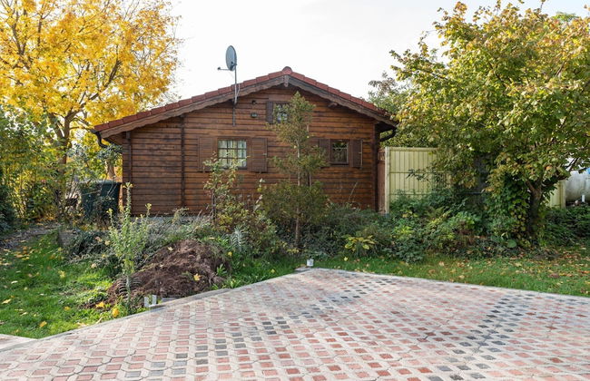 Charming Holiday Home With Private Garden - Photo 30