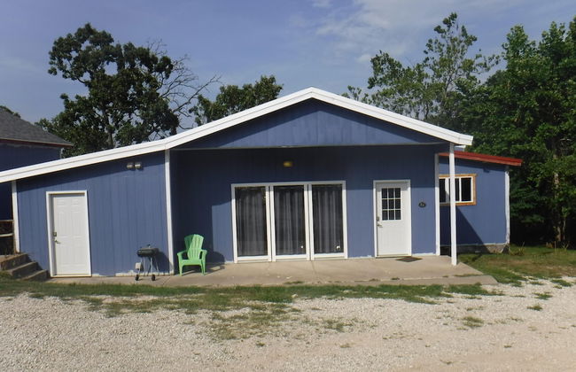 Lazy Dayz Resort - Photo 70