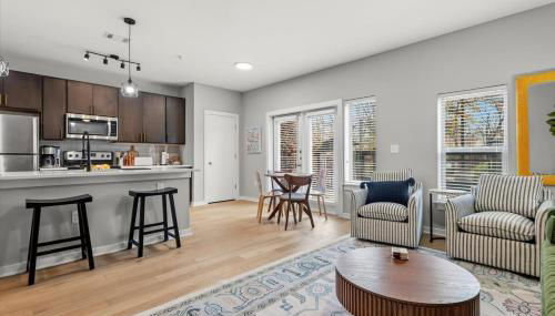 Exceptional 2BR in Prime Location Top Amenities - Foto 2