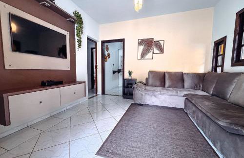 Casa espaçosa com churrasqueira - Foto 10