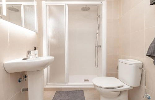 C23 Lovely 4 Bedroom close to Maria Zambrano - Foto 22