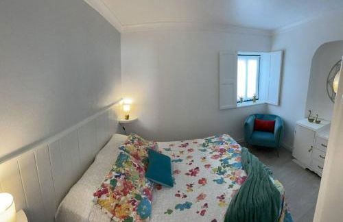 Friends Place - Photo 3