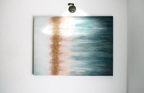 Contractors and Relocators Apt - Long Stay Savings - Fibre Optic Hi-Speed Wi-Fi - Multiple Free Parking Spaces - Netflix - Sleeps 4 - Foto 17