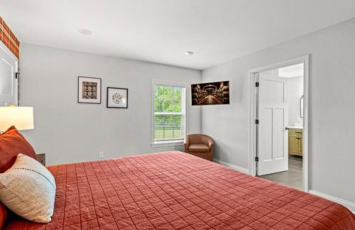 Spacious Home 4BR Fire Pit, Patio Hot Tub - Foto 31