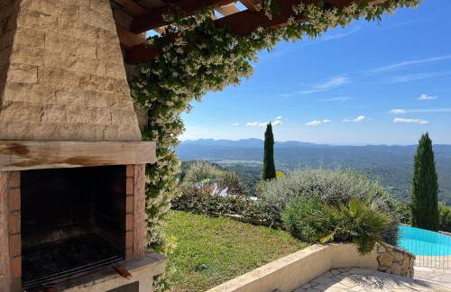 Villa La Genestière - Familienoase und Golfertraum mit Infinity-Pool und 180-Grad-Panoramablick bis zum Meer - Foto 70