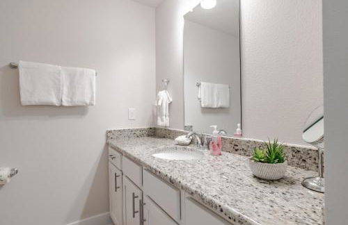 Serenity Island Treasure At 7868 Evening Glow Drive - Foto 29