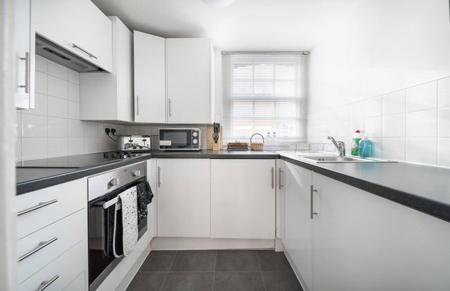 Livestay- Fabulous 1bed Apartment on Covent Garden - Photo 7