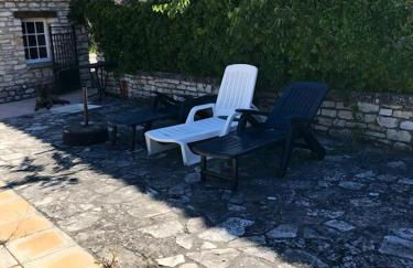 Location chaleureuse à Orgnac-l'Aven avec piscine partagée - Foto 6