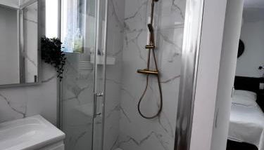 T2 ,AC,Private, Terrace, central - Photo 2