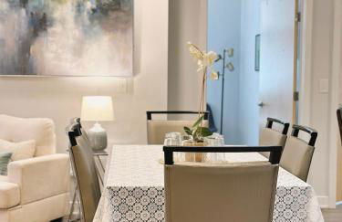 Spacious 3B2B Downtown Apt, Kitchen and Laundry, Walk to PPAC & Convention Center - Foto 22