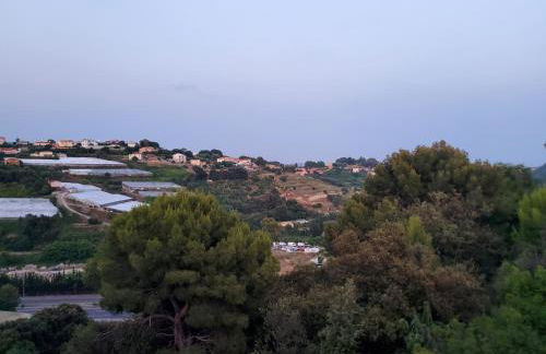 Magnifique Villa sur les collines de Nice, 6 Pièces, clim, barbecue, sauna et hammam - Foto 8