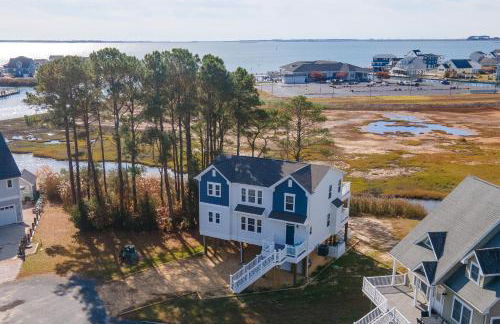 Robert's Retreat - Brand new home w/ gorgeous water views! - Foto 10