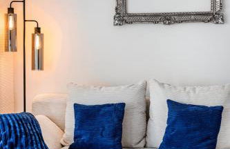 Excellence Deluxe Suite mit Balkon & Stadtblick - zentral an der Messe Essen - Foto 3