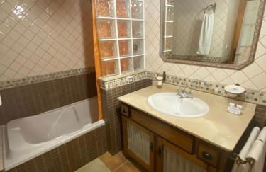 Alhanda Apartahotel - Foto 64